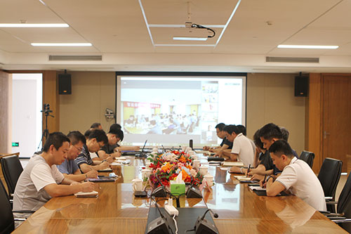 創(chuàng)力集團召開“EJM智能掘錨一體機”項目專家評審會議(圖2) 創(chuàng)力集團召開“EJM智能掘錨一體機”項目專家評審會議(圖2)