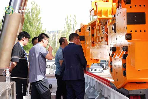 上海創(chuàng)力集團參展第十八屆鄂爾多斯國際煤博會取得圓滿成功(圖5)